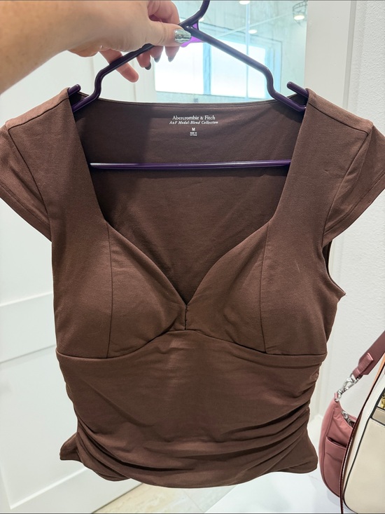 Abercrombie & Fitch Tops - Abercrombie & Fitch Brown V-Neck Cap-Sleeve Top